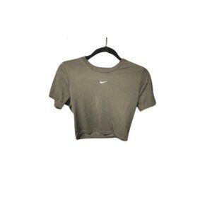 Nike Slim Fit Crop Top sz S